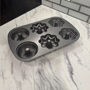 Mini Multi Bundt Cake Pan with Unique Designs